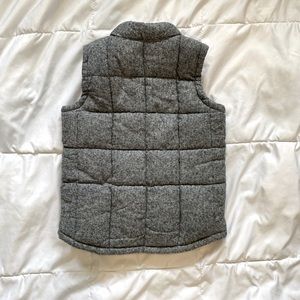 Old Navy girl’s gray vest size 5T